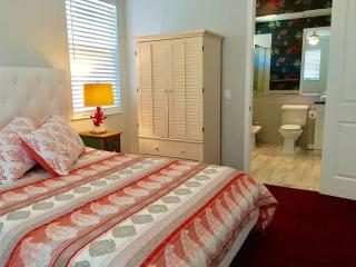 Grand 2-Story Cape Coral Riverfront Villa - Riverhouse Princess - 6