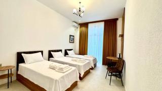 Chamanris Hotel - 1
