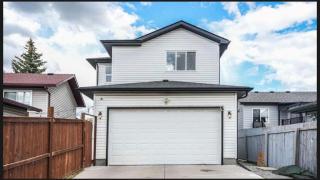 Stylish 4BR Home AC DBL Garage Near Airport - 3