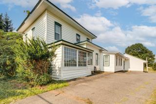 Altmar Vacation Rental ~ 4 Mi to Salmon River! - 8