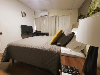 cozy studio, AC, wifi, escalon area, masferrer - 6