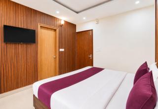 Hotel Mayurika Grove - 3