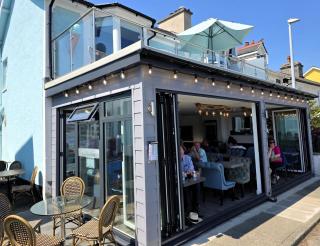 Tegfryn (Sleeps 8), 5*, Sea View, Borth y Gest - 2