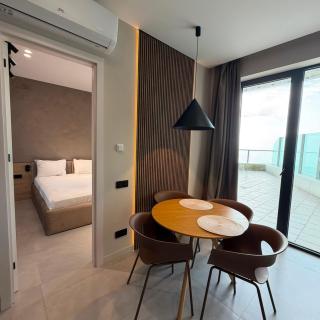 Bamboo Beach LS Apartments - 7
