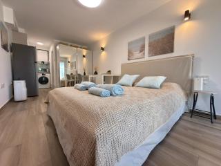 Aquamarine Apartment - 9