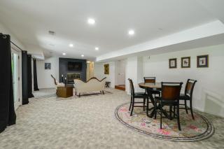 McLean 2BR | 2 Kings | DC, Tysons & Great Falls - 4