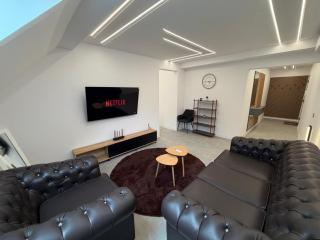 Wot Prestige Residence - 8