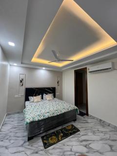 HILLSIDEHEAVEN2BHK escape FROM LIFE - 9