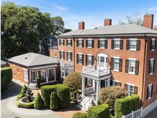 Salem Historic Mansion 1BR Downtown Apartment - 9
