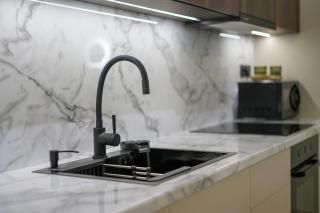 Ninety Three Apartment - 6