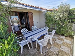 Résidence Les Captivantes - Villa trois pièces mezzanine face à la mer avec garage à Port Leucate. Réf: 1CAPT_H3 MAE-5964 - 6