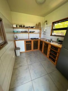 FARE APE - Modern bungalow near airport - 7