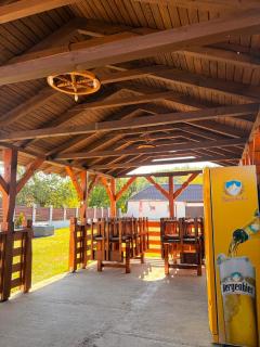 Holiday House - 7