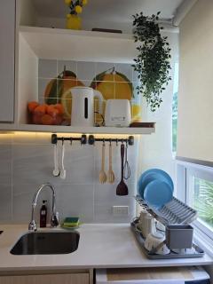 Seaview apartment Phuket - 5