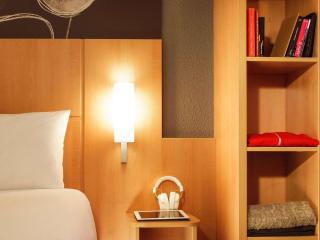 ibis Charleroi Centre Gare - 3