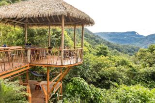 Luxury Villa Breakfast Housekeeping included Monday to Friday - 7