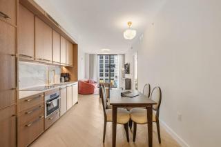 Miami Oasis 2BR Apartment with Pool & City Views - 4