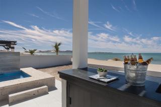 4 BR Luxurious Oceanfront Casa Estrella in Islas del Mar - 8