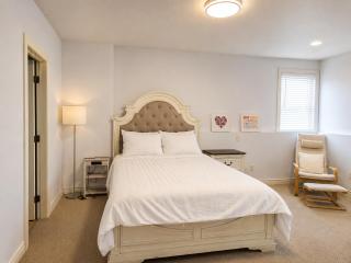Cozy Studio Room in Upper Mission, Kelowna - 9