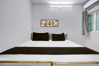 SPOT ON Stay In Banarasiya - 5