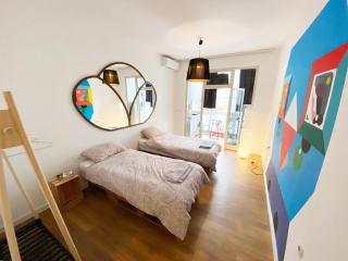 Artsy studio at Komuna e Parisit - 1