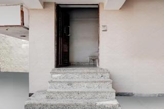 Hotel O by OYO AK CONTINENTAL - 4