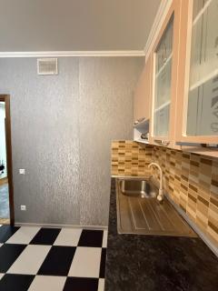 Renthouse Apartments Forest Heaven - 1