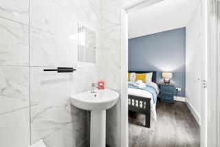 Apex Stays King Bed Apartment Halifax Close Parking - 3