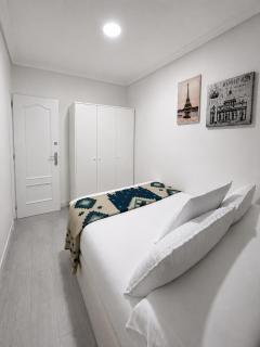 Apartamento renovado y tranquilo, 2 dormitorios bien comunicado con el centro de Madrid - 5