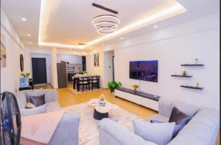 One and Two Bedroom Apartments with Rooftop Pool Gym and City Views - 2