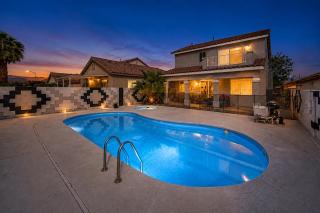 SW Vegas Heated Pool + Jacuzzi! - 8