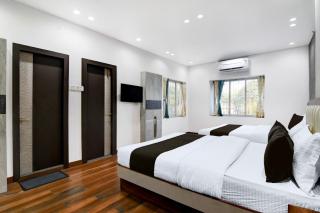 Super Hotel O Aditi Guest House - 2