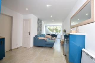 Résidence Le Chabian - Port Camargue T2 rénové, tout équipé, en 1ère ligne mer, plage sud à 50m, piscine, tennis, climatisé MAE-7061 - 2