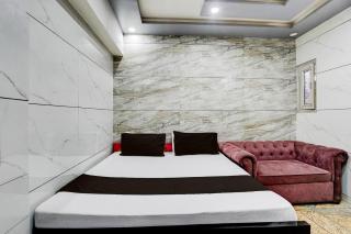 Hotel O ANANT ONE HOTEL AND BANQUETS - 1