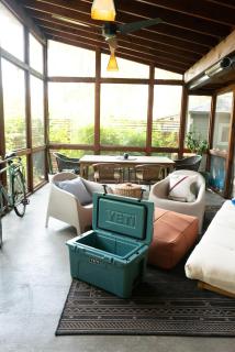 East Austin Home with Private Pool Sleeps 6 - 2