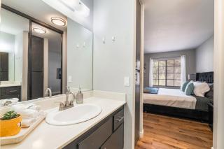Modern 2BR Condo Near the Las Vegas Strip - 5