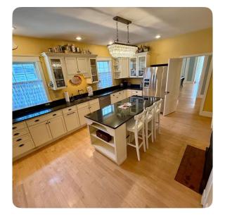 Historic Sawyer Inn Suite 1 - 7