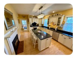 Historic Sawyer Inn Suite 1 - 6