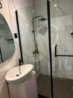Studio apartment in Lekki - 1