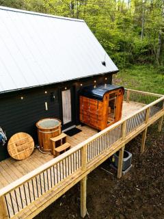 Hocking Hills~Sauna+ColdPlunge+Hottub+Fishing Pond -  - 8