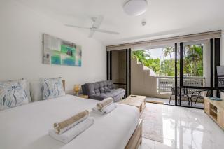 Easy Stay - Family Friendly Pool Esplanade Views - 9