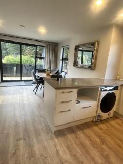 Forest Retreat 6 Mins to Queenstown - 3