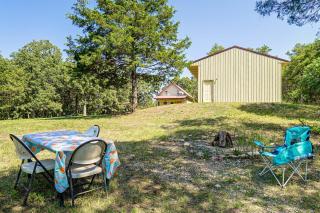 Ozarks Escape! Farmhouse w/ Fire Pit + Trails - 9