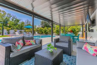 Florida Oasis Pool, Hot Tub & Pickleball Court - 2