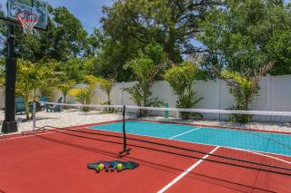 Florida Oasis Pool, Hot Tub & Pickleball Court - 1