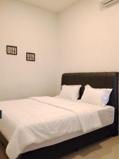 Tropical Cozy House in the heart of Medan - 1