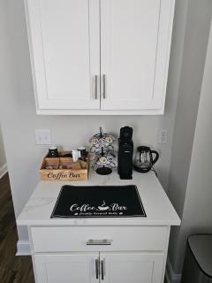 Modern Indianapolis Retreat 3BR 2BA Minutes to Hospitals & Downtown - 1