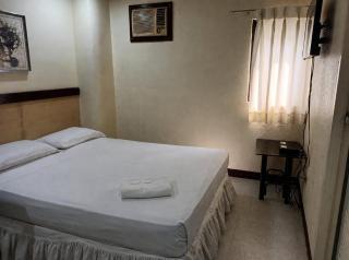 Mactan Pension House - Mactan - 9