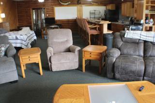 Adventure Outpost B Furnished Studio - 8