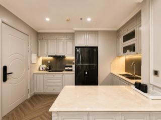 Hanori Home - Lux Apartment in T8 Time City, shoping mall - 3